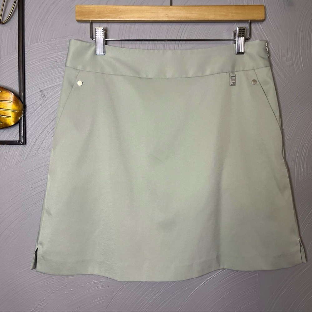 Cutter & Buck Women's Mini SKORT in Soft Green Color